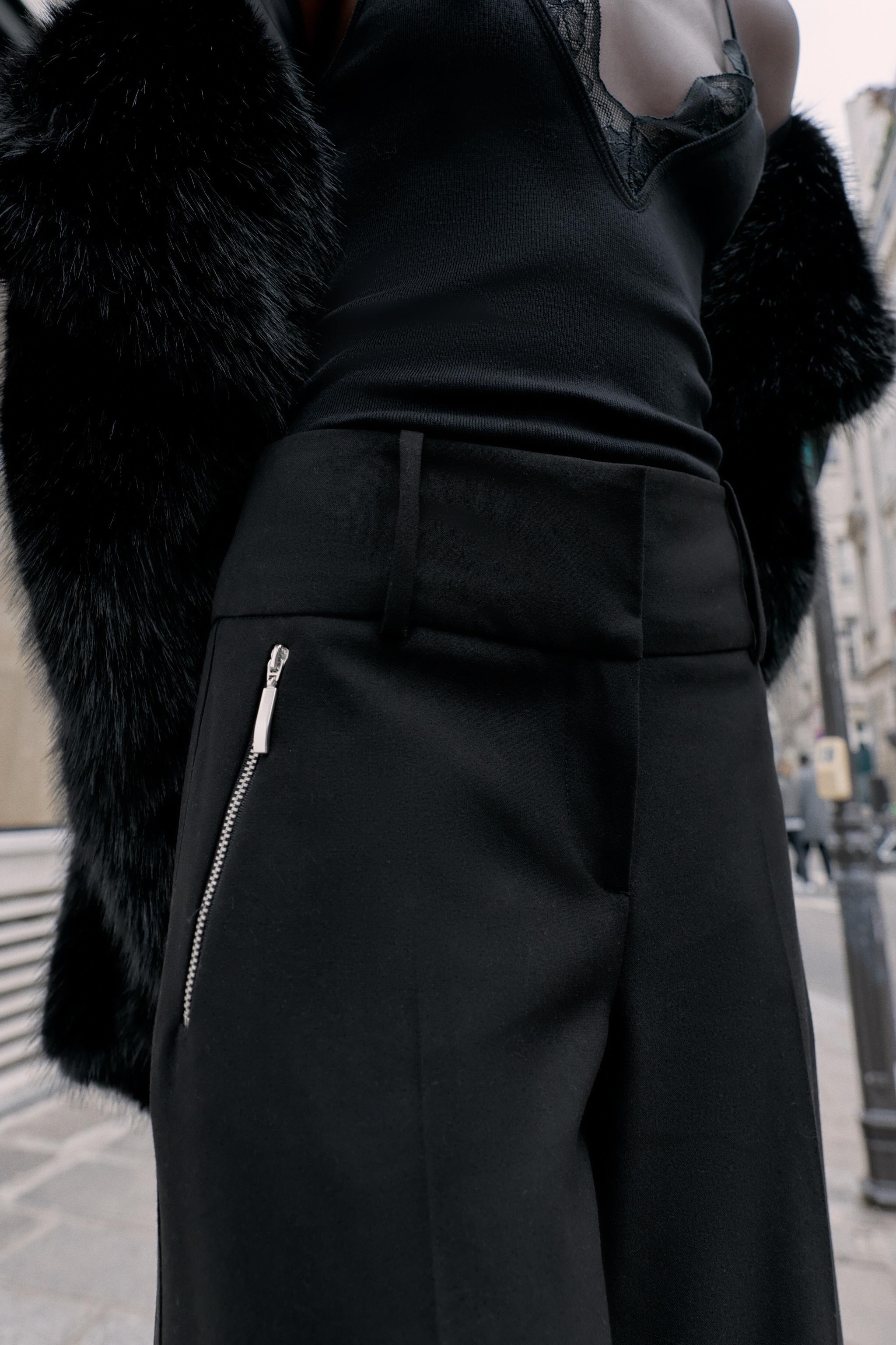 ZIPPER POCKET PANTS